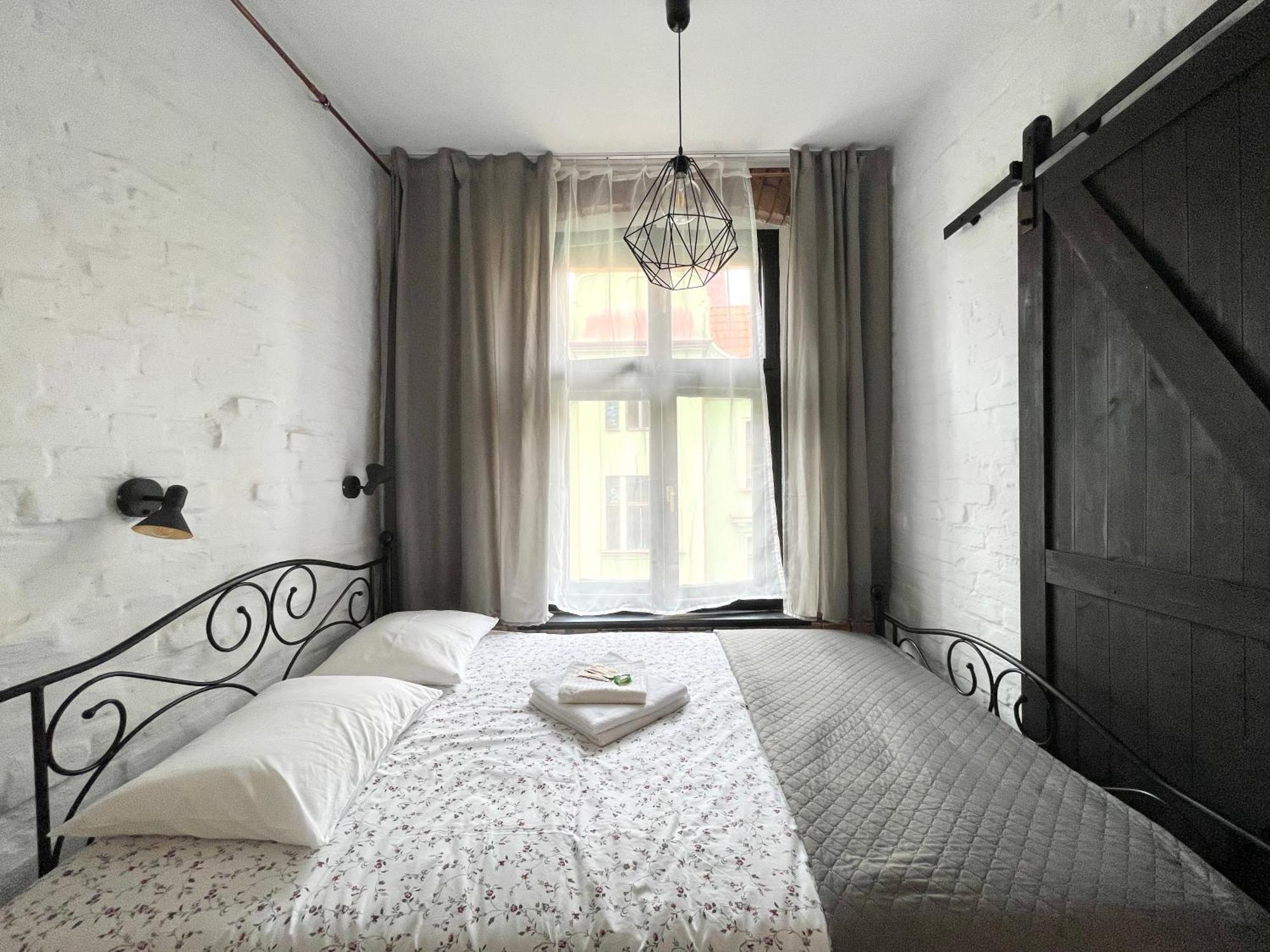 Copernicus Street Apartment - Broken Flowers And Twin Peaks Stary Toruń 外观 照片